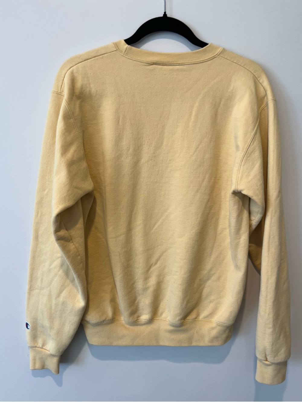 Vintage Champion Vanderbilt U Butter Yellow Crew Pullover Sweatshirt
Size Small - Picture 6 of 6